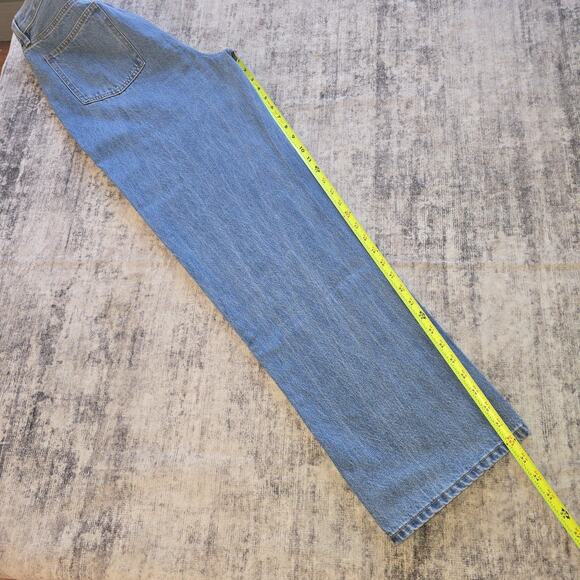 Fashion Nova Jeans Women 11 Light Wash Button Fly Straight High Rise Capsule NEW - Picture 10 of 12